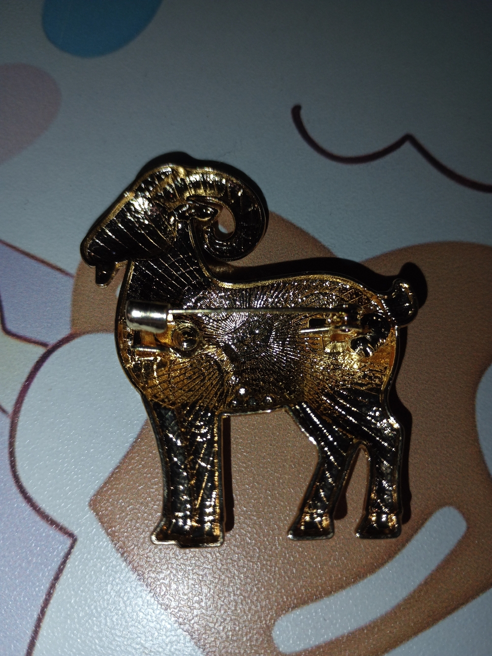 Ram Brooch - Picture 4 of 5